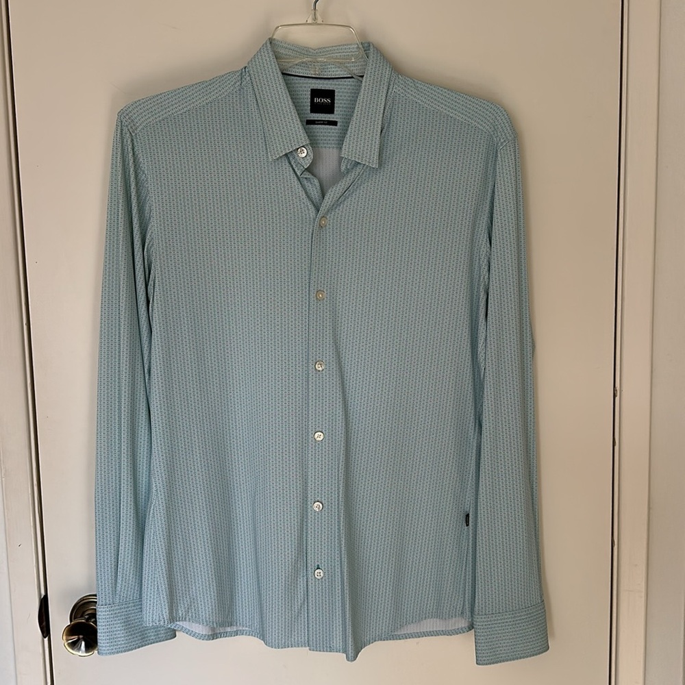 Hugo Boss men’s long sleeve button down shirt size large sharp fit, teal color